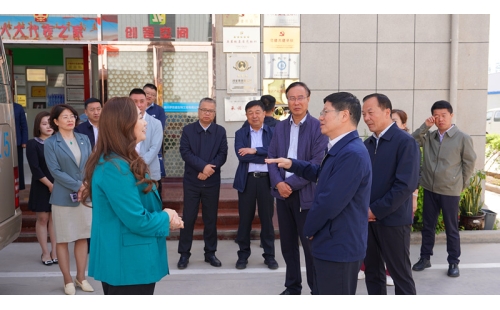 自治區(qū)人大督查團深入企業(yè)調研，政企共商優(yōu)化營商環(huán)境