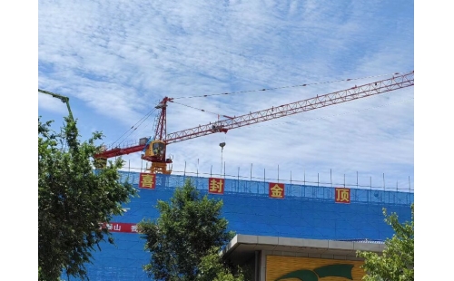 破舊立新筑夢(mèng)發(fā)展新愿景，眾志成城干出技改加速度 ----銀川伊百盛6000㎡智能化車間順利封頂。